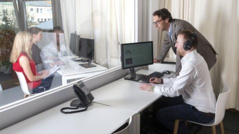 Usability lab in-house usability tests