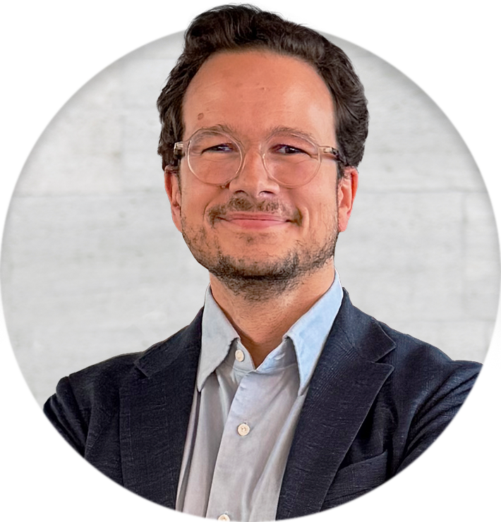 Photo of Raúl Fuertes